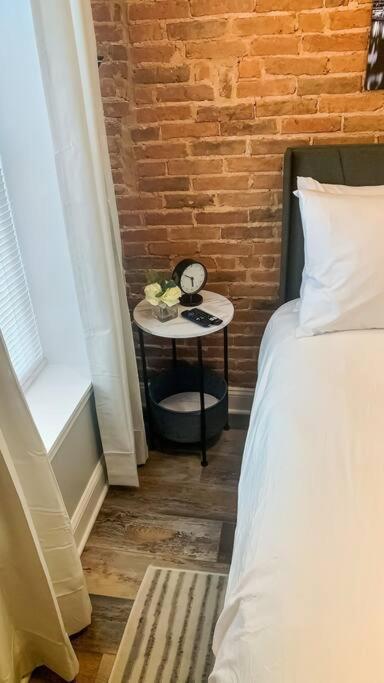 Cozy Modern Apt In The Heart Of Fells Point! Baltimore Eksteriør billede