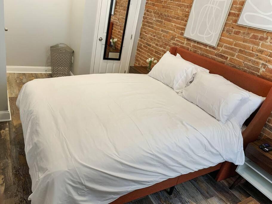 Cozy Modern Apt In The Heart Of Fells Point! Baltimore Eksteriør billede